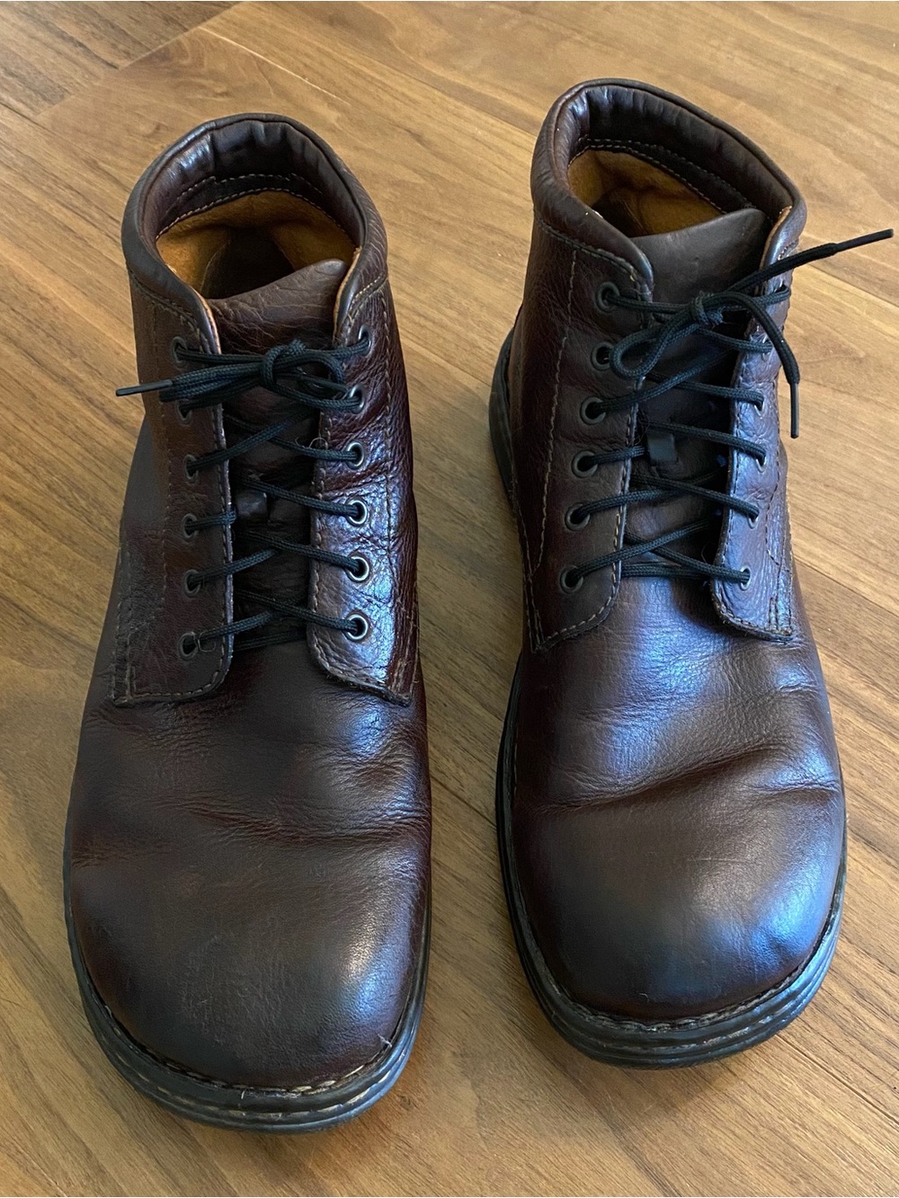 Born Men’s Brown Leather Lace Up Ankle Boots Size 11M Comfort Boots
